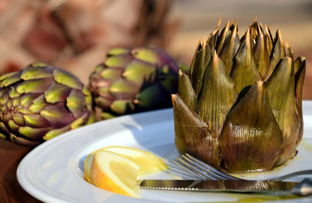 artichoke, meal, vegetables-2226733.jpg