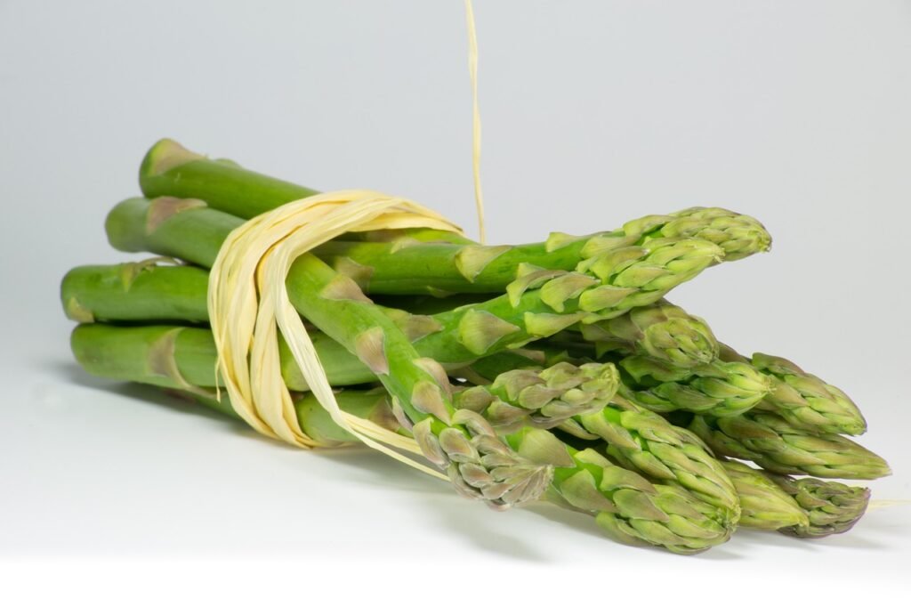 asparagus-green-bundle-700124 asparagus, green, bundle-700124.jpg